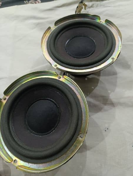 American Bose speakers 2