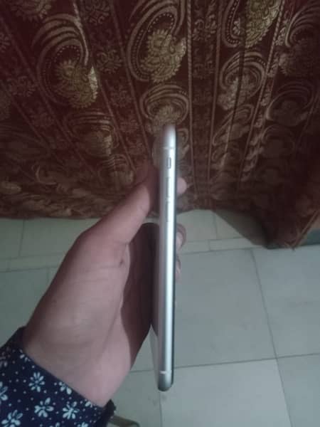 IPhone 11 iv For Sale 2