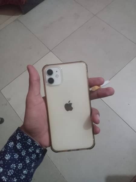 IPhone 11 iv For Sale 7