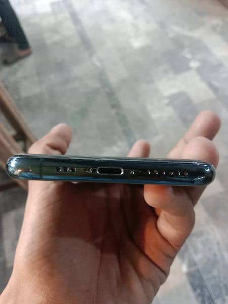 Iphone 11pro pta approved 3