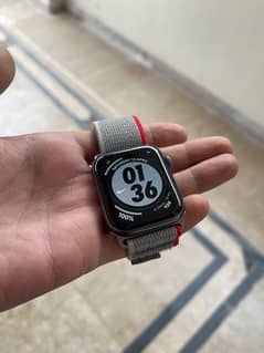 Apple Watch Series 4 44mm