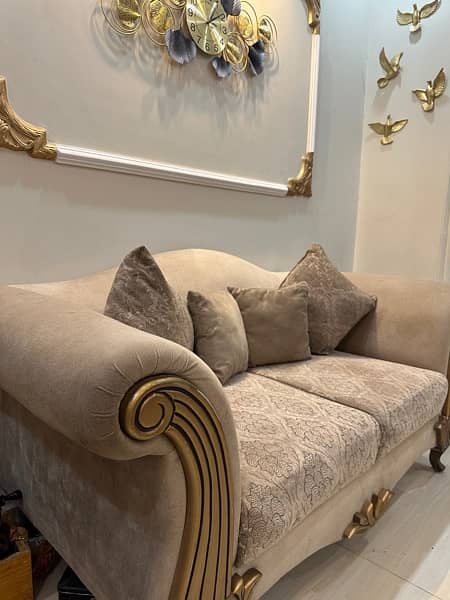 Royal two seater Sofa 3