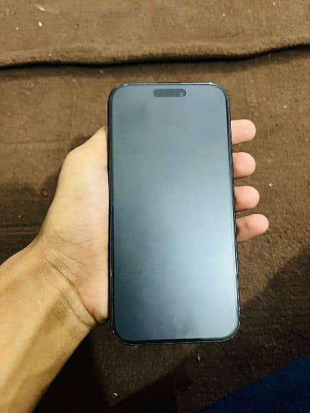 Urgent Sale!!! Iphone 15 Pro with box 1TB 2