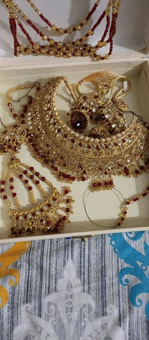 Artificial Bridal Jewellery Set For Sale In Lahore 1