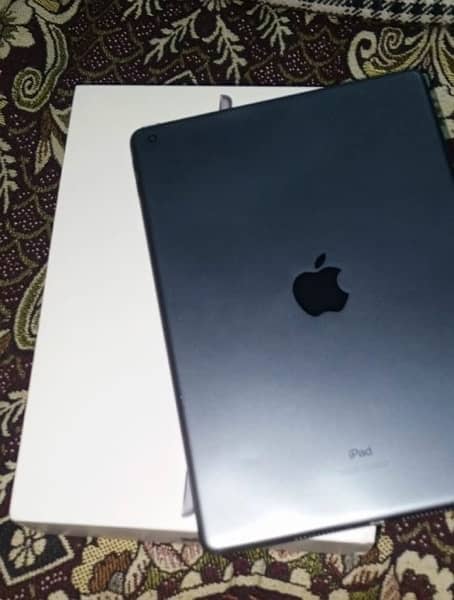 iPad 9th generation 64gb 1