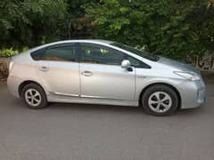 Toyota Prius 2013/2018 reg ISB