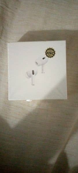 airpod 2nd generation he 3 days used 0