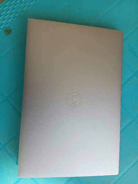 Dell precision 5550 2