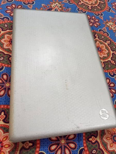 HP core i3 7