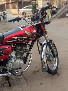 Honda 125 17 model