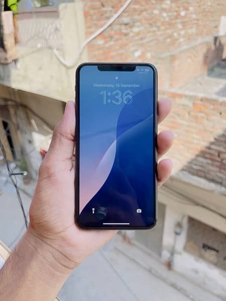 Iphone 11 Pro max jv 64gb 10/9.5 {03097391201} 3