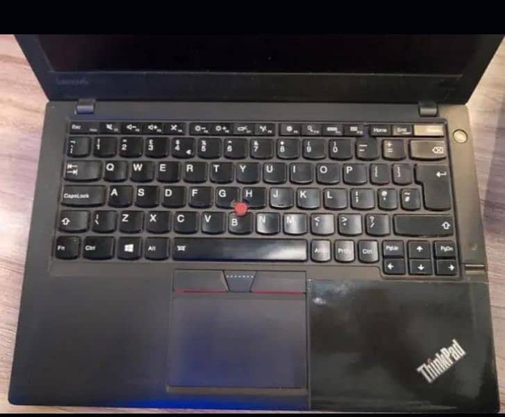 LENOVO THINKPAD i7 -6 GENERATION 2