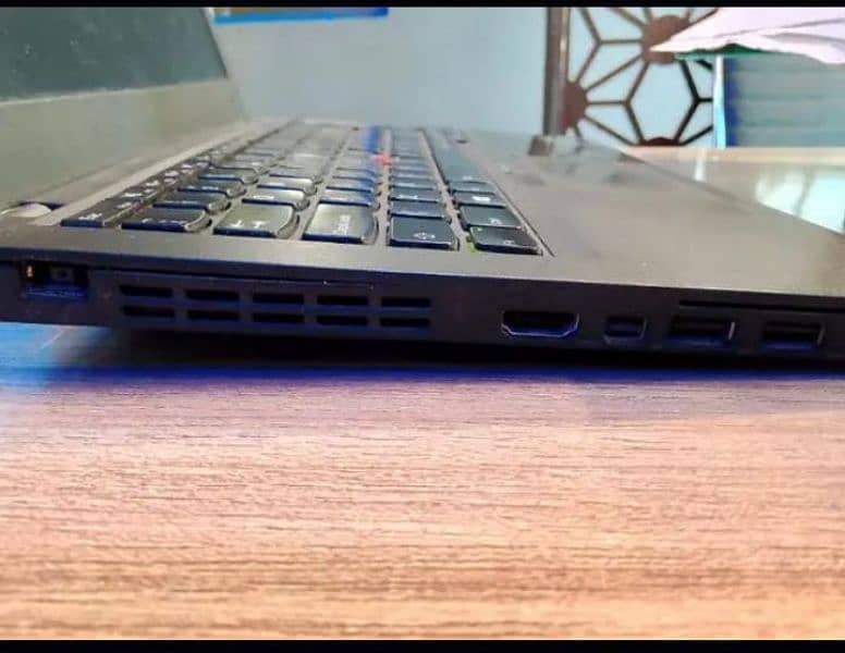 LENOVO THINKPAD i7 -6 GENERATION 5