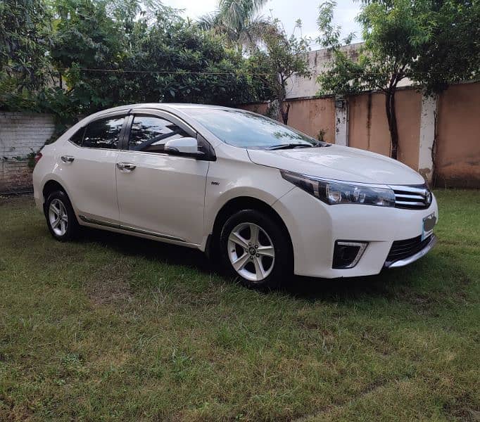 Toyota Corolla GLI 2014 1