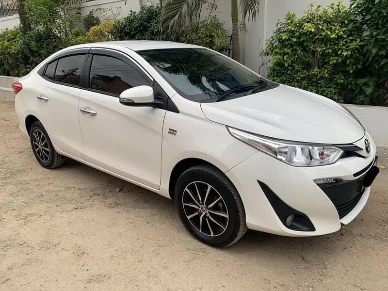 Toyota yaris 1.5 ativ x 2020 0