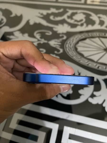 iPhone 12 Mini (Non Pta) 4