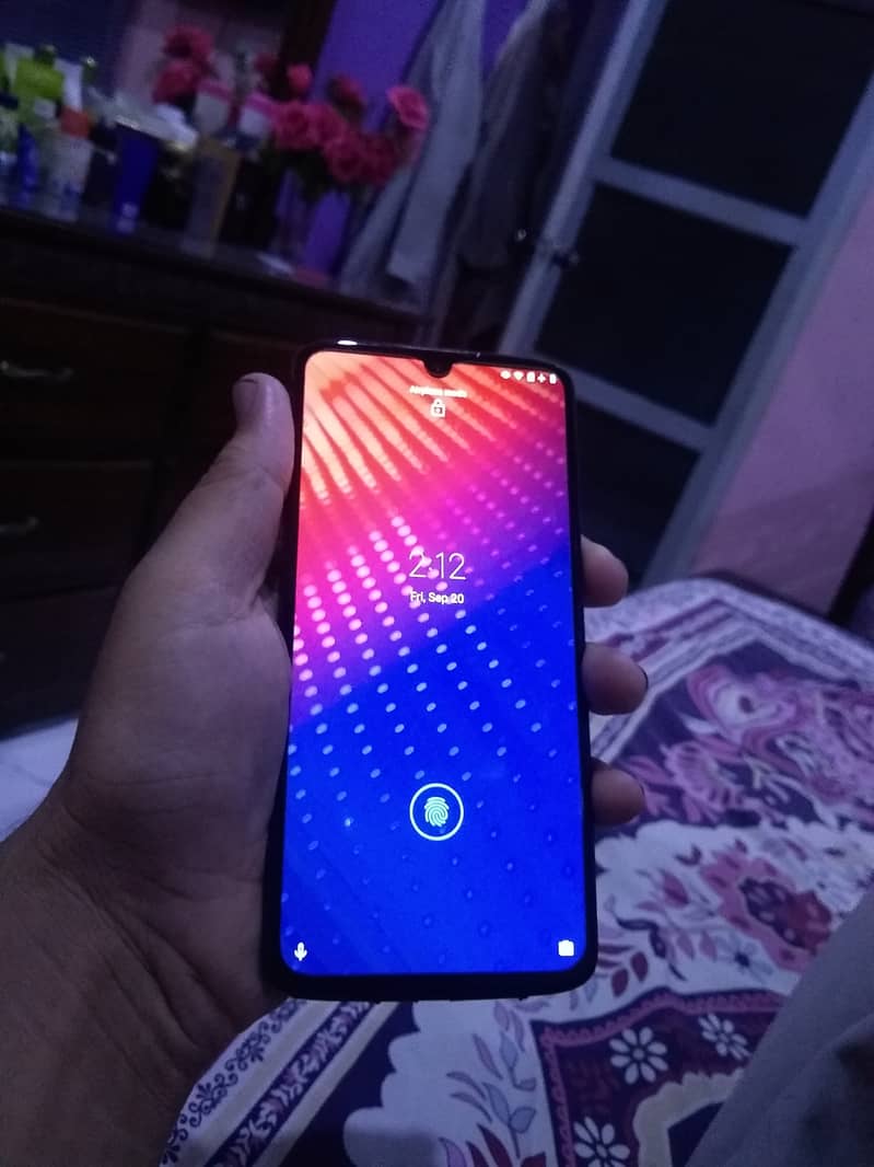 Moto Z4 1