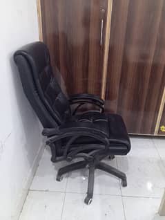 CEO Table and Chair for Urgent Sale