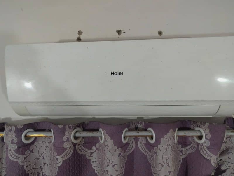 Ac 1 ton 
Haier 
4 months used only
Fresh condition 4