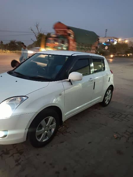 Suzuki Swift 2019 10