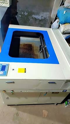 laser cutting machine 0