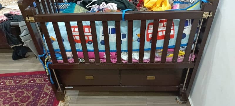 Un used kid bed 3