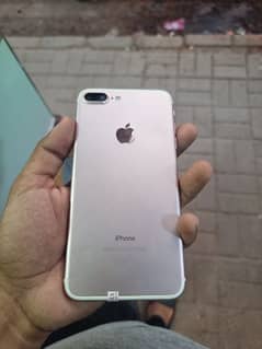 iphone 7plus official approved all ok battre health 100%