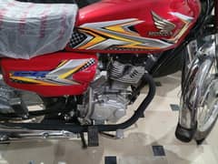 Honda CG 125 2025