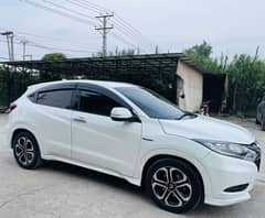 Honda Vezel 2016