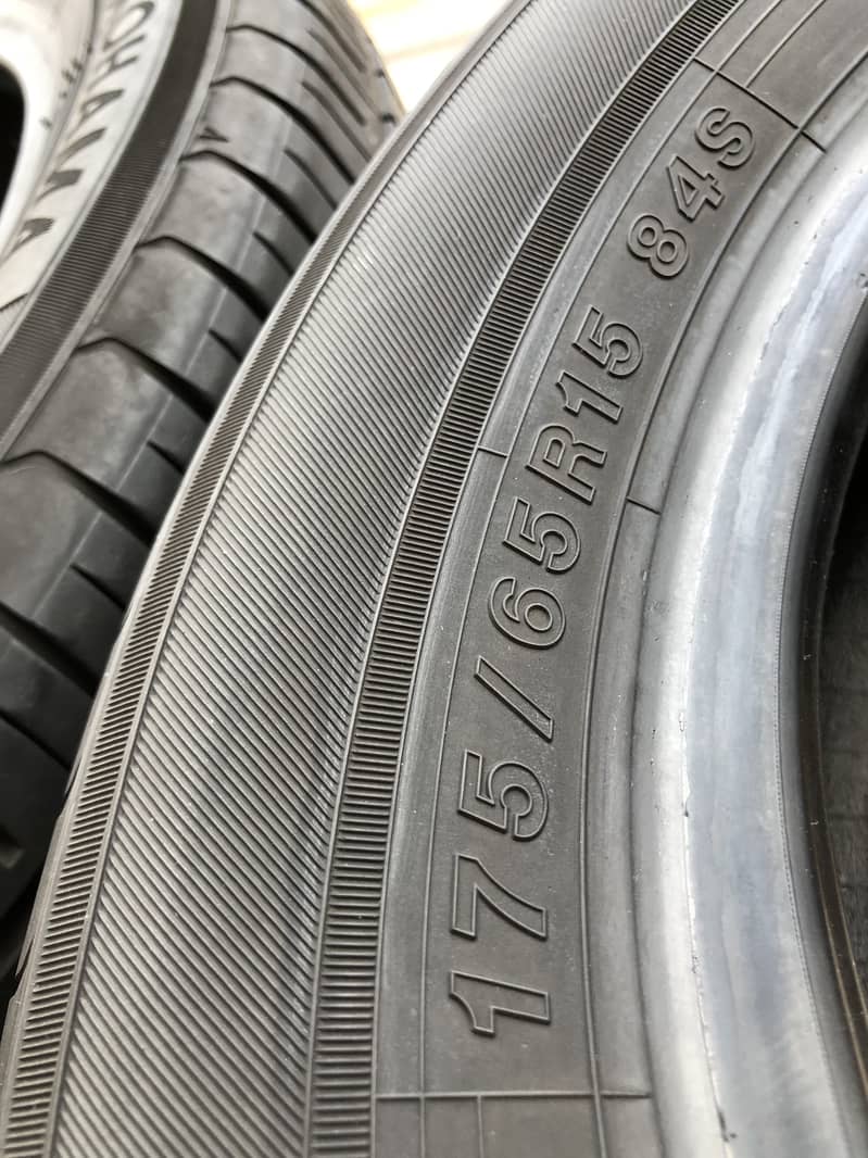 4tyres set 175/65 R15 (YOKOHAMA)(condition 8/10) 14