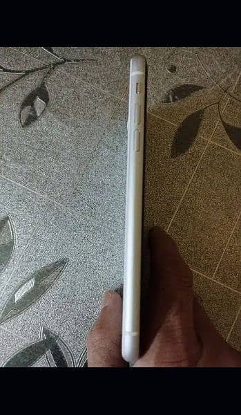 i Phone Xr 128 GB Water Pack Non Active 03209964905(Location okara) 3