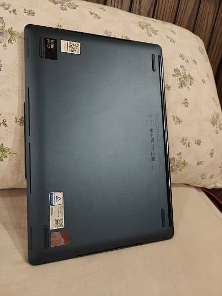 lenovo yoga book 9 i7 32GB 1TB open box brand new 11