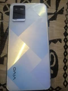 Vivo Y21, 4+64 GB completely box original charge