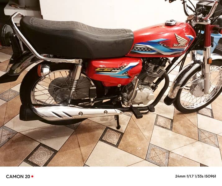 honda 125 2024 pakka registration all punjab tiptop genioun condition 1