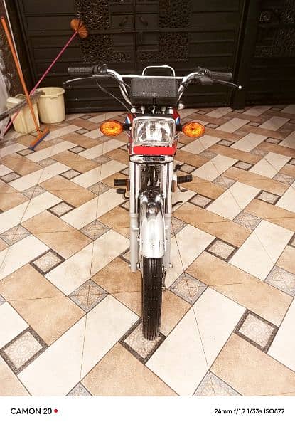 honda 125 2024 pakka registration all punjab tiptop genioun condition 4