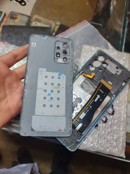 Samsung A32 and A52 Orignal Panels and parts are available 2