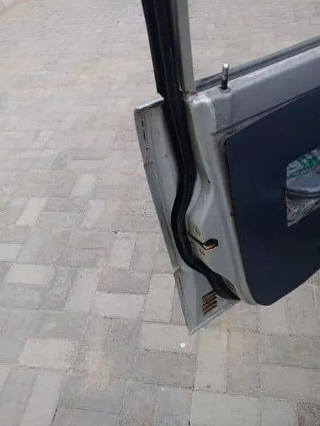 Suzuki Mehran VX 2004 bumper to bumper 12