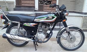 2016 Honda-CG125 R. Y. Khan Number