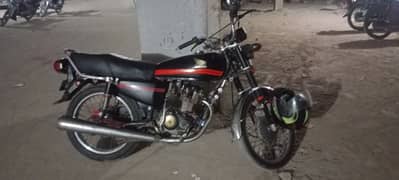 honda 125 good condition exchnge posible with 70cc honda