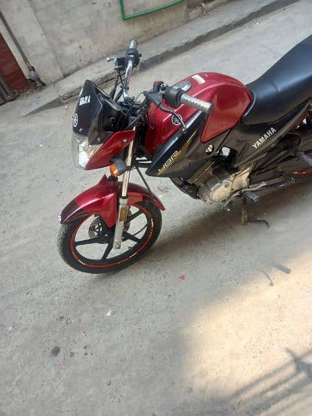 yamaha ybr 125 2018 model lush condition 1