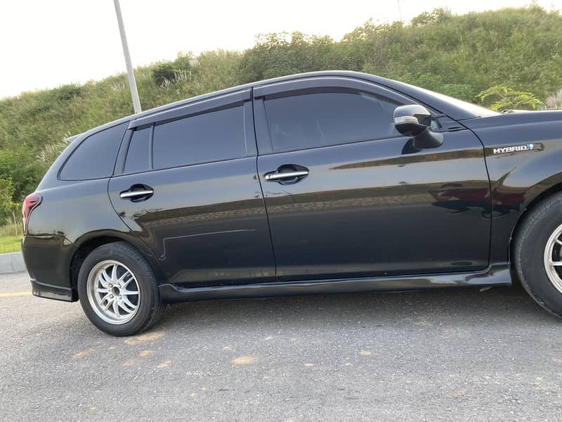 Toyota Fielder 2014 WxB 7