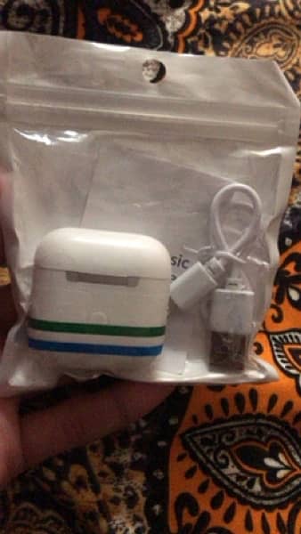 M90 / Pro 4 & Ultrapods Max  Earbuds For Sale whtsapp num #03265949331 2