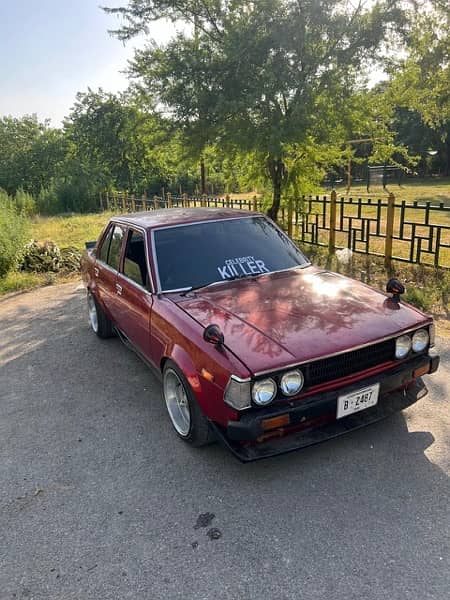 Toyota corolla 1982 4