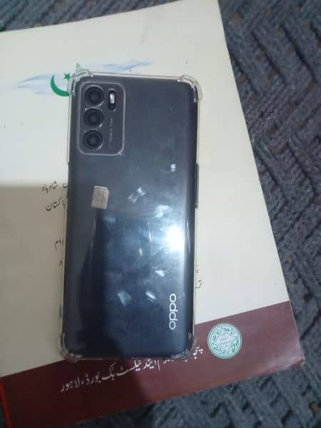 oppo A16 with original box only good condition storage 4/64 2