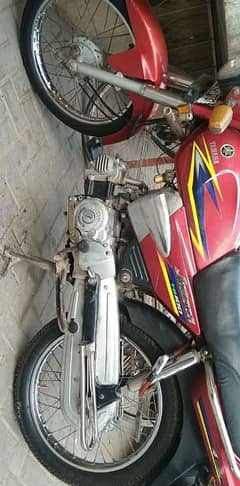 Yamaha janoon 100 CC