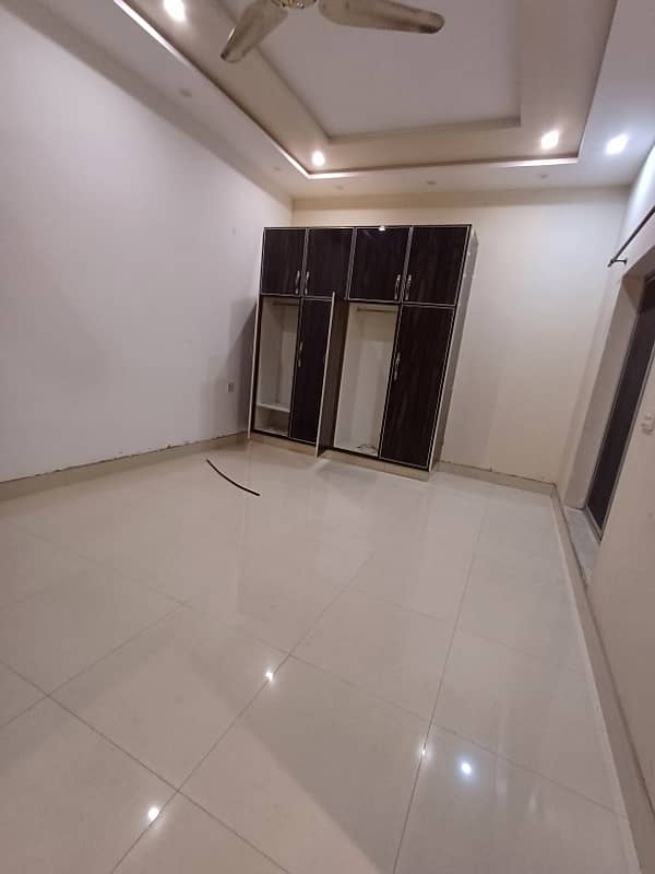 10 marla brand new luxury Spanish upper portion seprate gate separate entrance available for rent near ucp University or University of lahore or shaukat khanum hospital or abdul sattar eidi road M2 2