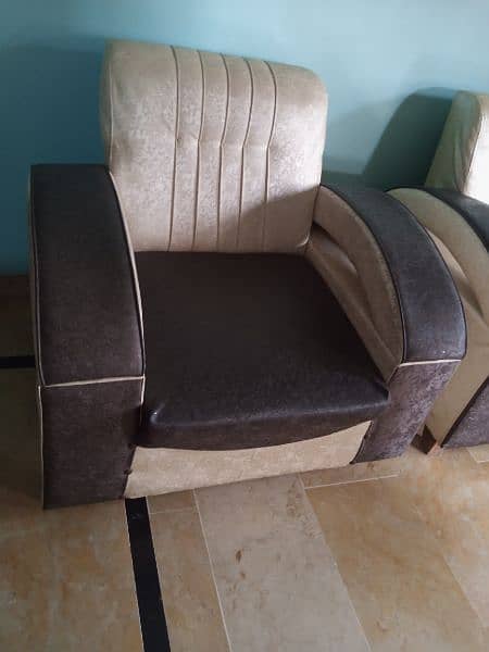 sofa set five seater 4