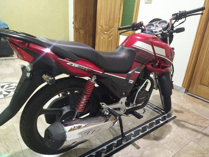 Honda cb 150 best condition 4