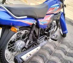 zeero meeter bike dacomint clear hen 03458846004 sargodha golden no