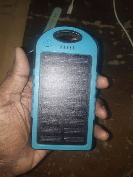 solar power bank 5000 mah 4